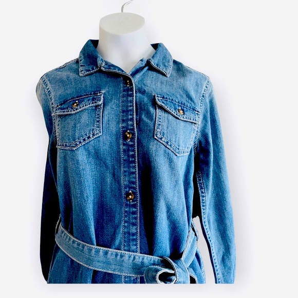 🚨Sold🚨Long Sleeve Jean Dress - Picture 3 of 4